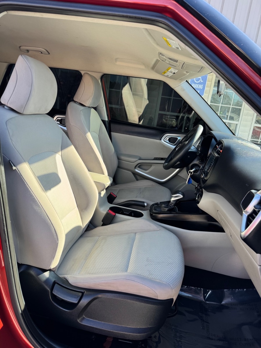 Kia Soul LX IVT 2020