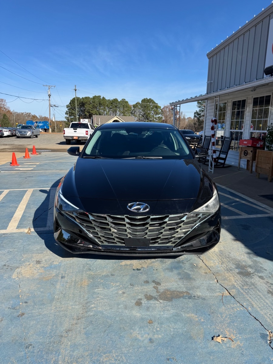 Hyundai Elantra SEL IVT 2021