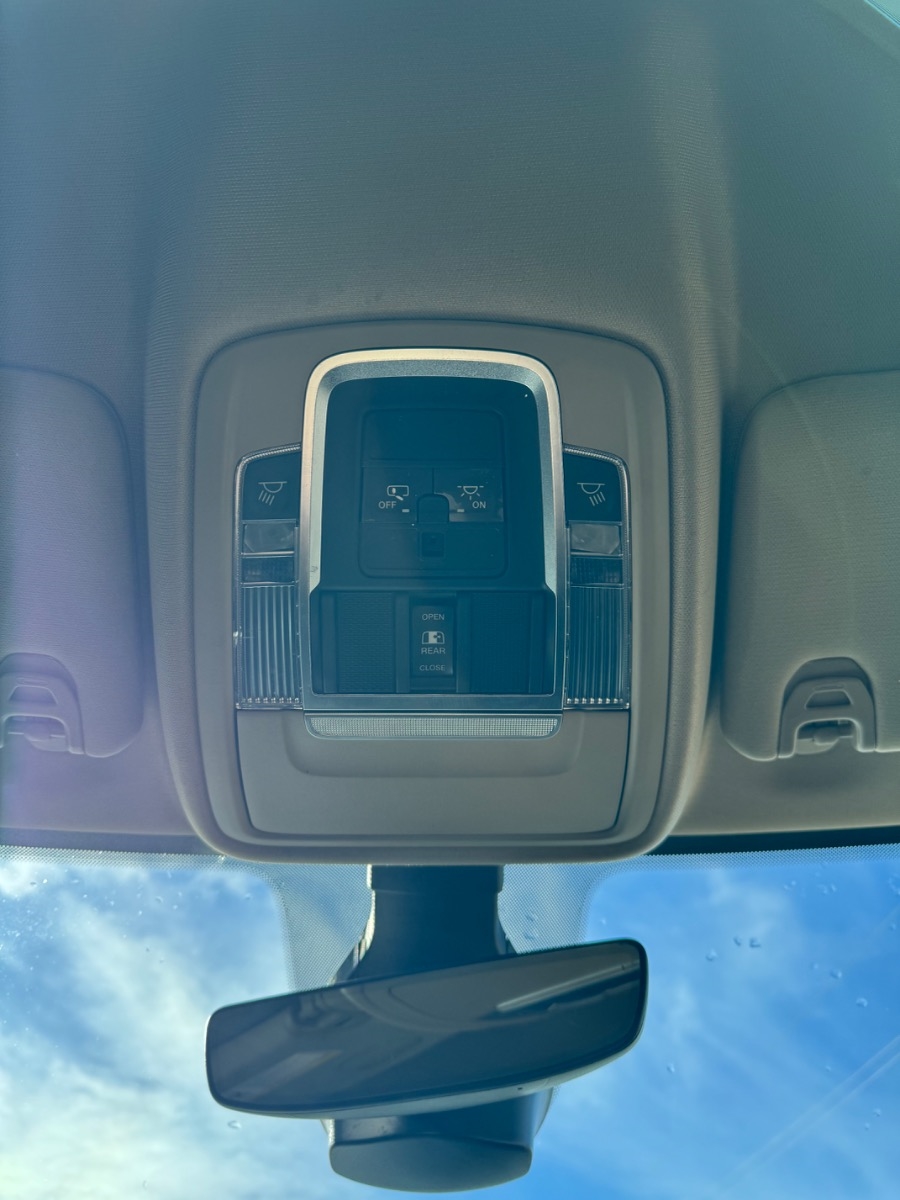 RAM 2500 Laramie 4x4 Crew Cab 6'4" Box 2020