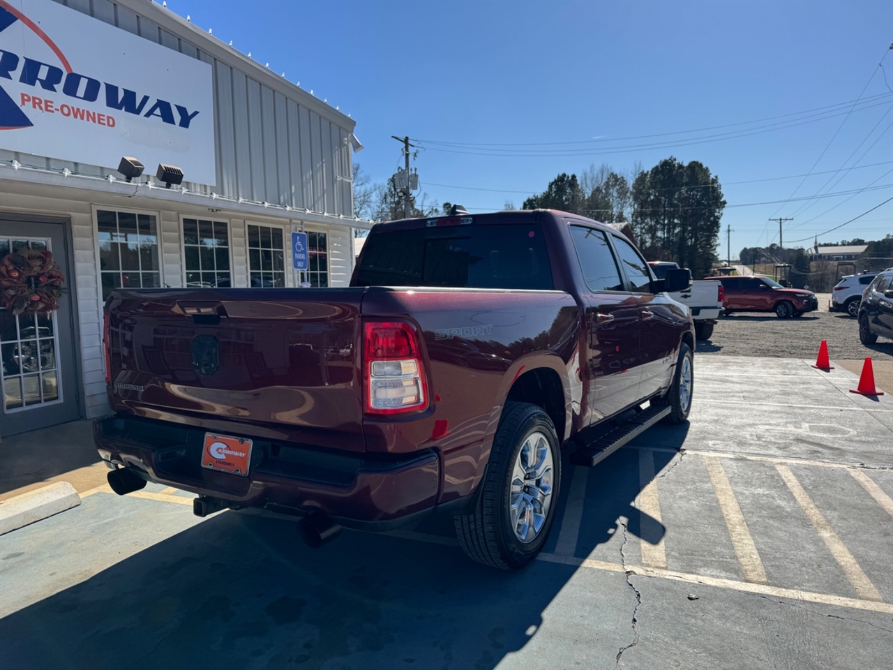 RAM 1500 Big Horn 4x2 Crew Cab 5'7" Box 2021