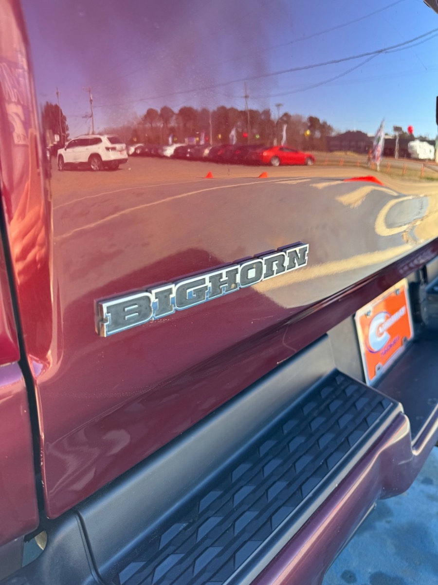 RAM 1500 Big Horn 4x2 Crew Cab 5'7" Box 2021