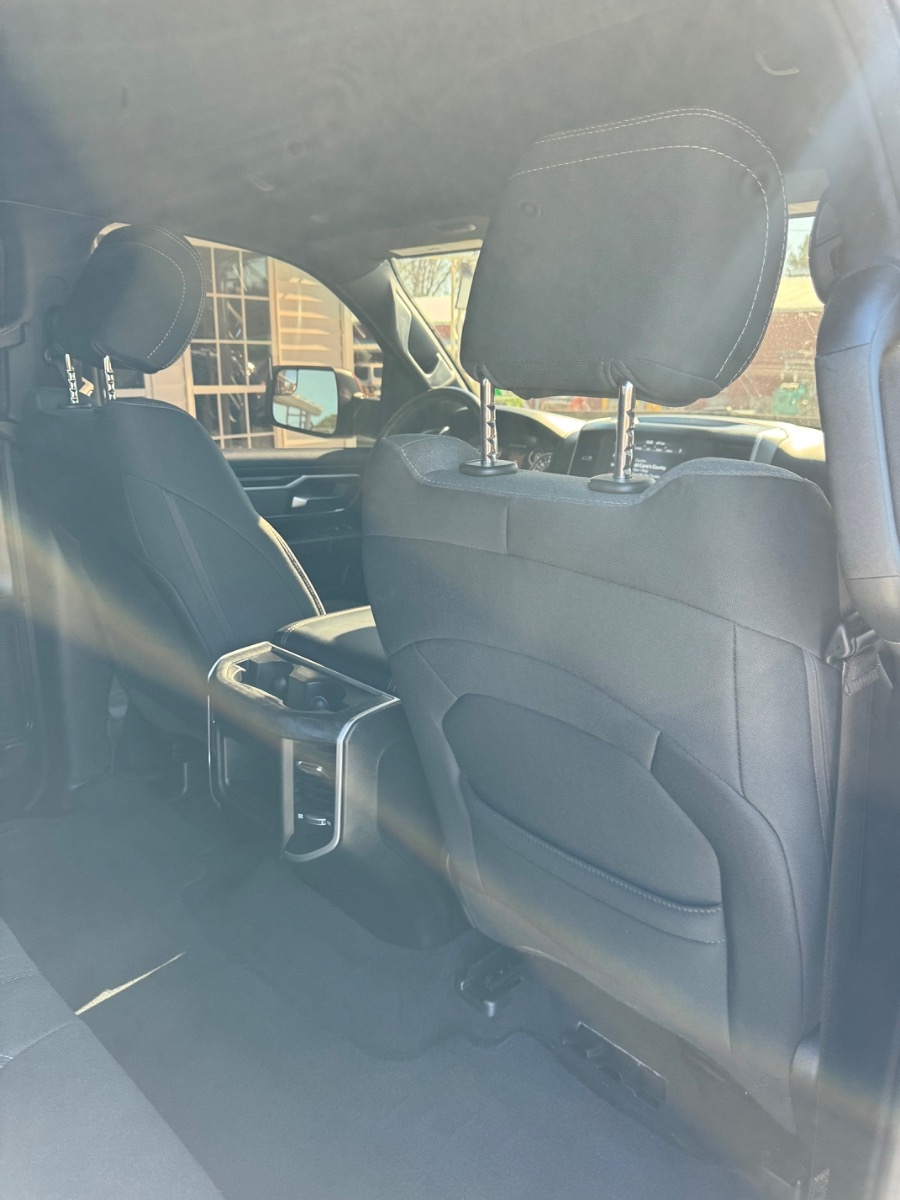 RAM 1500 Big Horn 4x2 Crew Cab 5'7" Box 2021