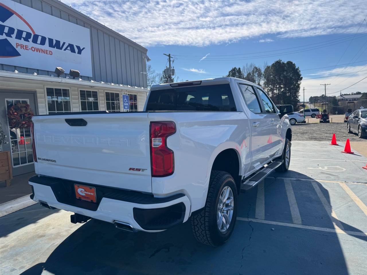 Chevrolet Silverado 1500 4WD Crew Cab 147" RST 2020