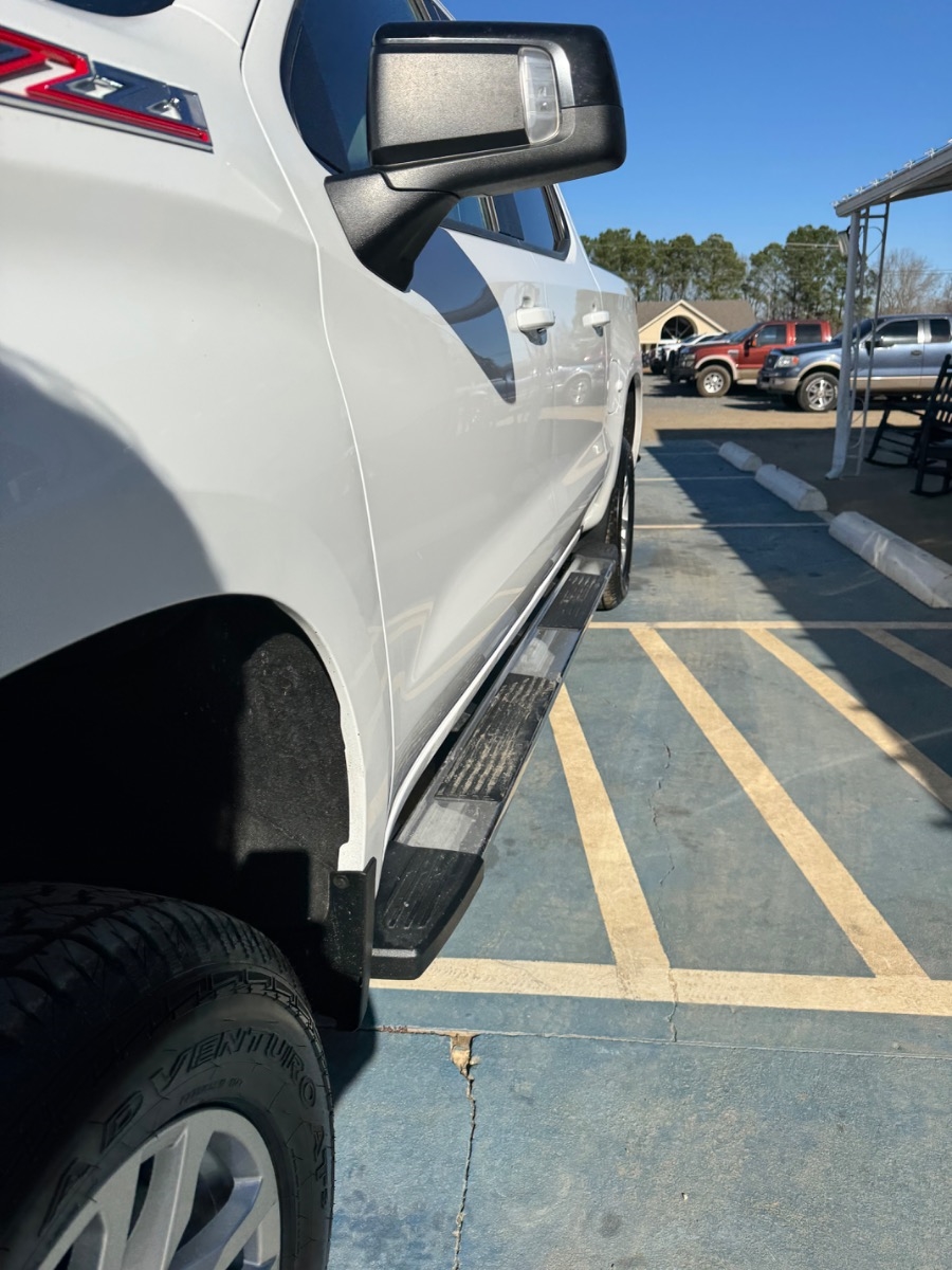 Chevrolet Silverado 1500 4WD Crew Cab 147" RST 2020