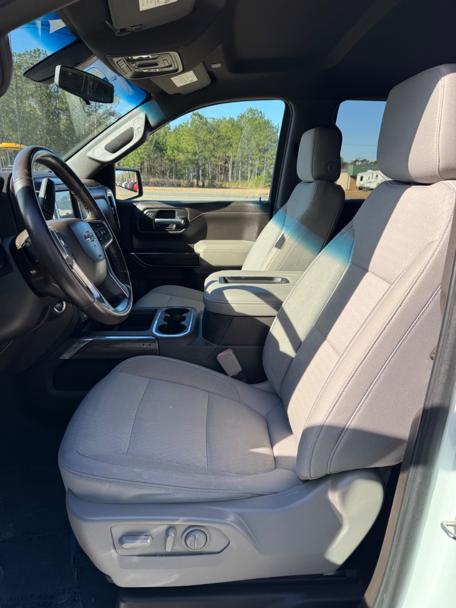 Chevrolet Silverado 1500 4WD Crew Cab 147" RST 2020