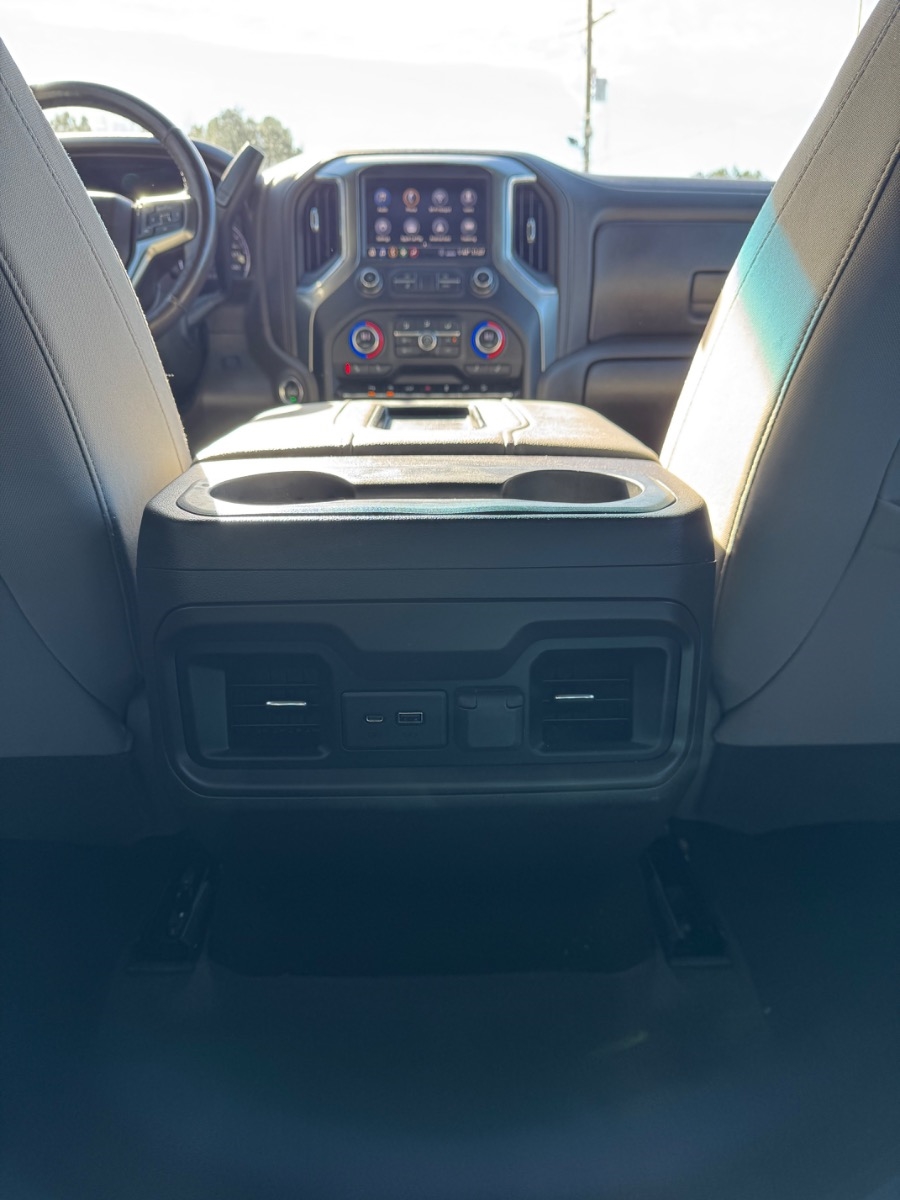 Chevrolet Silverado 1500 4WD Crew Cab 147" RST 2020