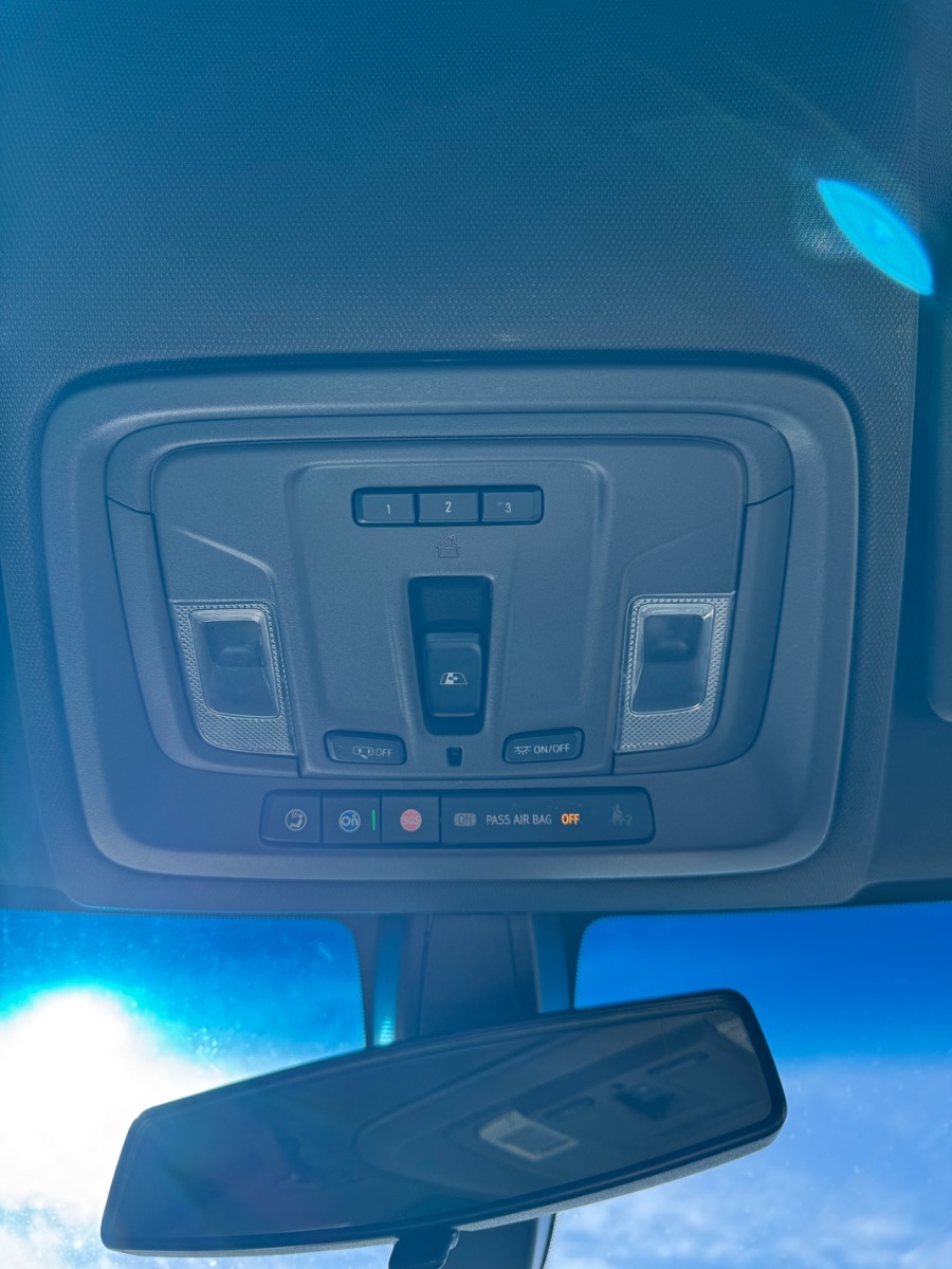 Chevrolet Silverado 1500 4WD Crew Cab 147" RST 2020