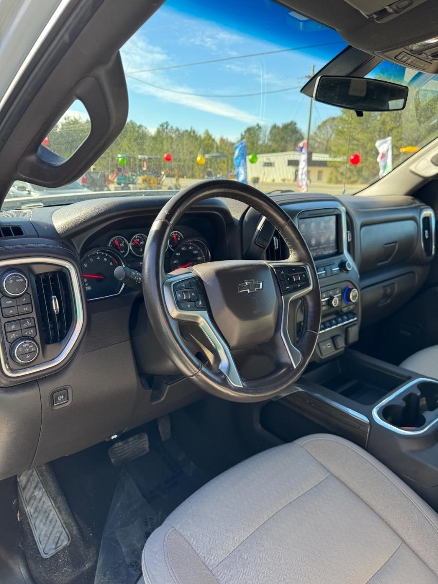 Chevrolet Silverado 1500 4WD Crew Cab 147" RST 2020