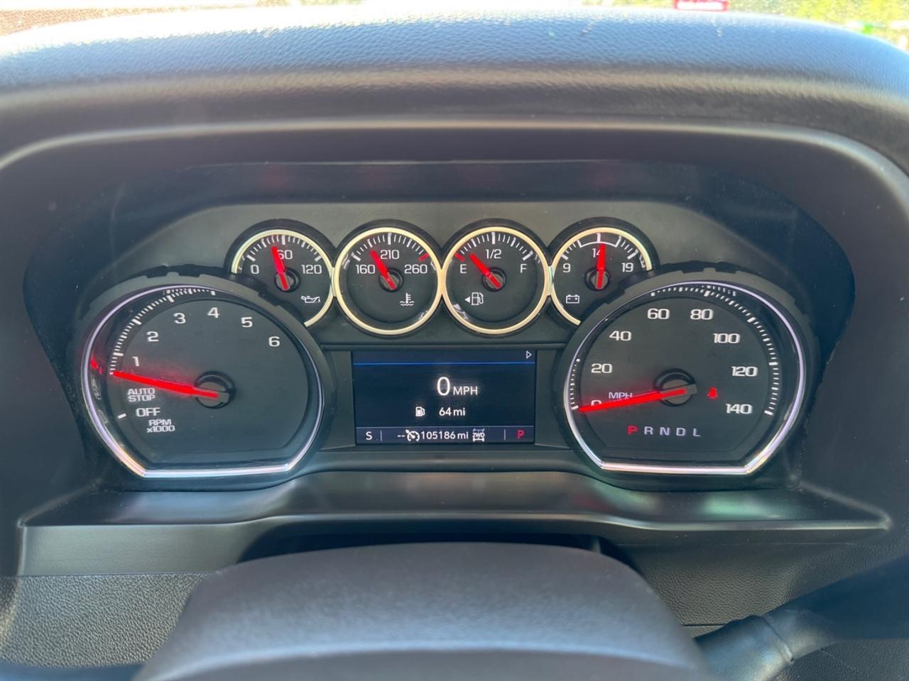 Chevrolet Silverado 1500 4WD Crew Cab 147" RST 2020