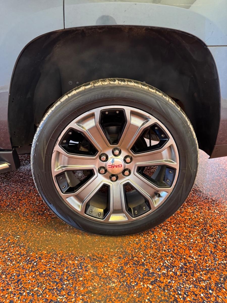 GMC Yukon 2WD 4dr SLT 2019