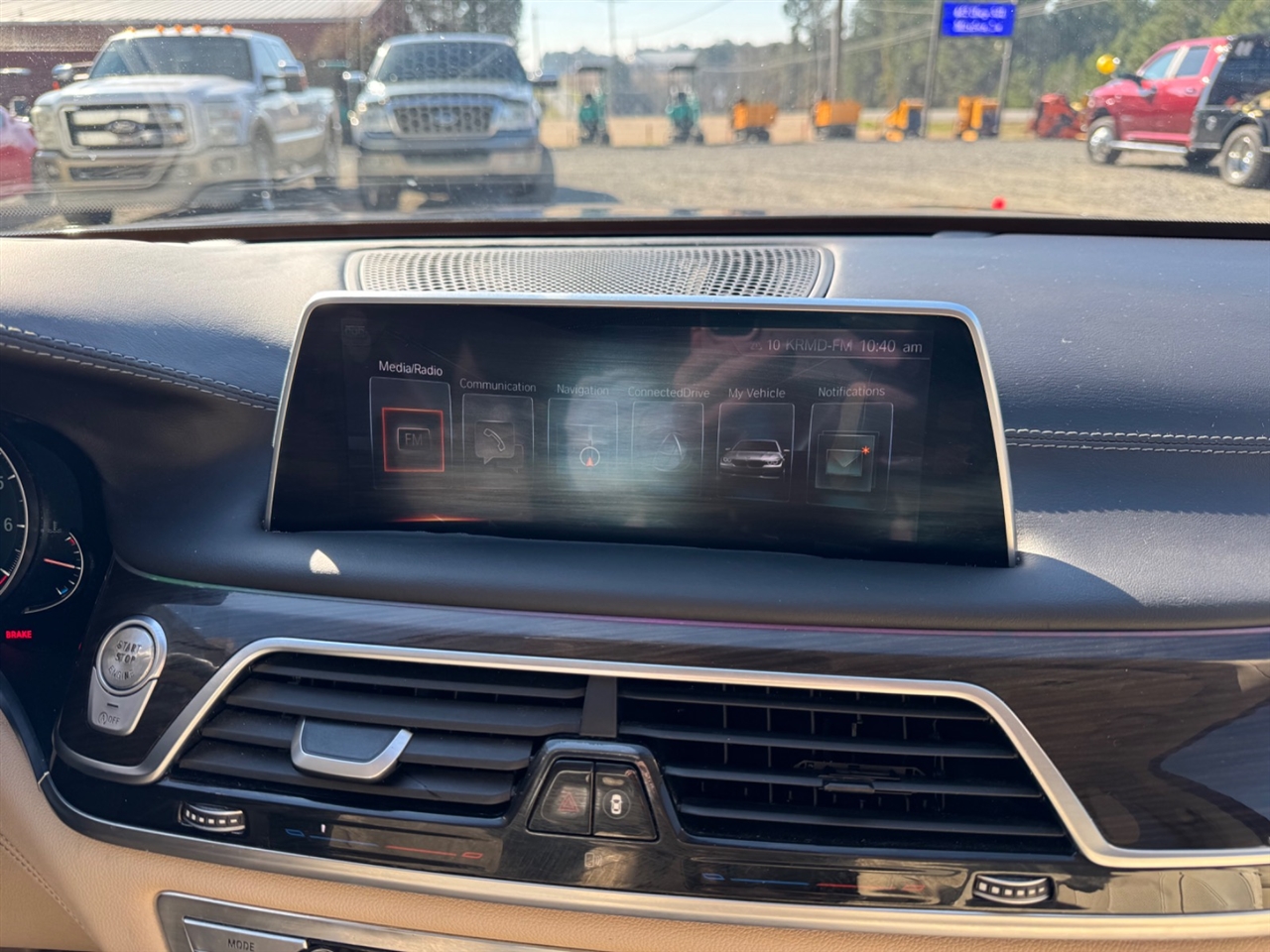 BMW 7 Series 4dr Sdn 740i RWD 2016