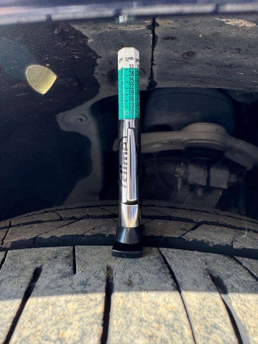 BMW 7 Series 4dr Sdn 740i RWD 2016