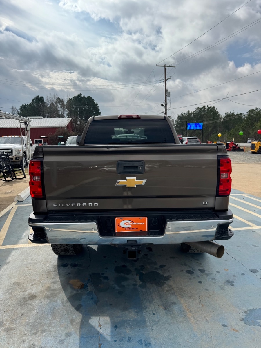 Chevrolet Silverado 2500HD 4WD Double Cab 144.2" LT 2015