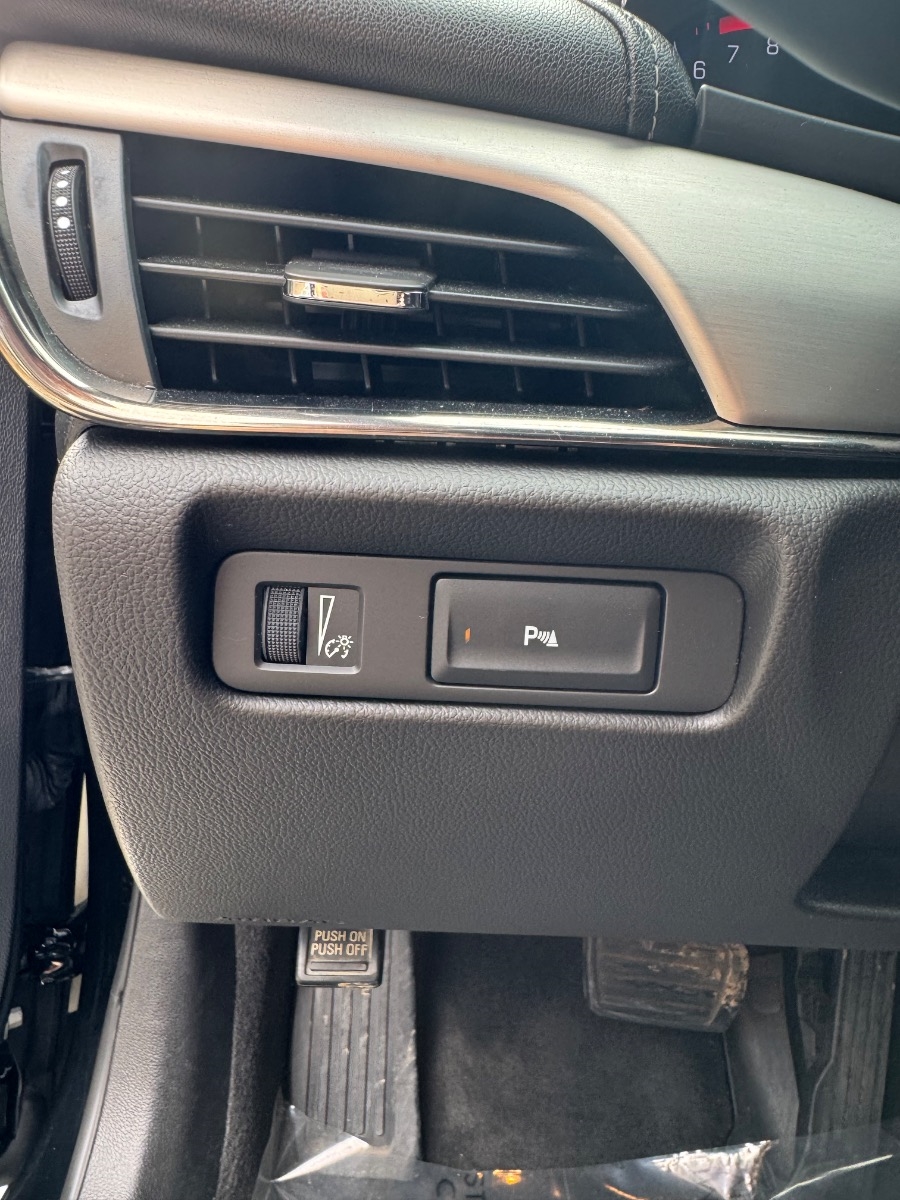 Cadillac ATS Sedan 4dr Sdn 3.6L Luxury Collection AWD 2016