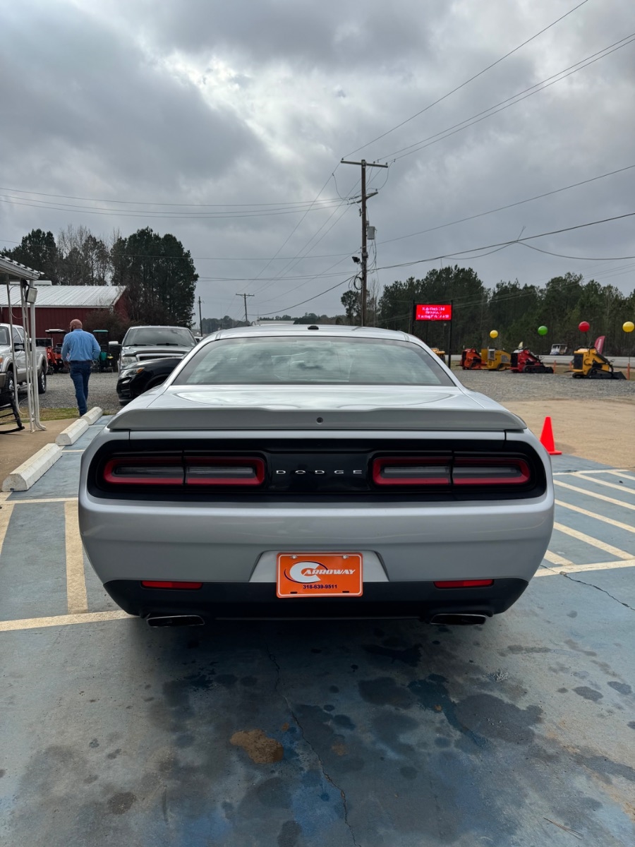 Dodge Challenger R/T RWD 2021