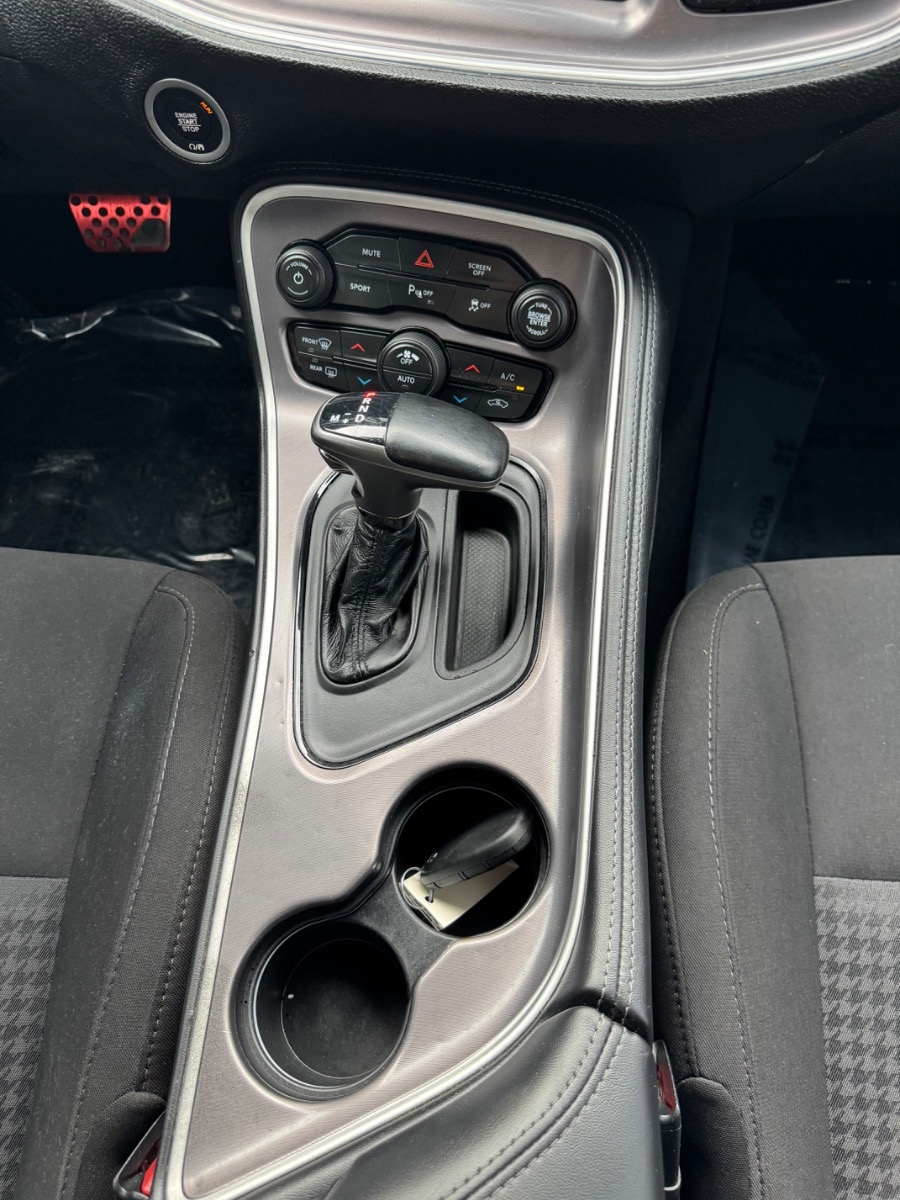 Dodge Challenger R/T RWD 2021