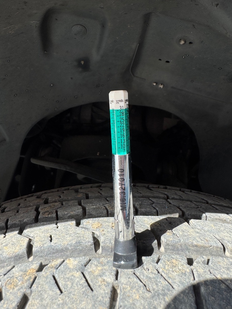 Ford Expedition EL 2WD 4dr Limited 2012