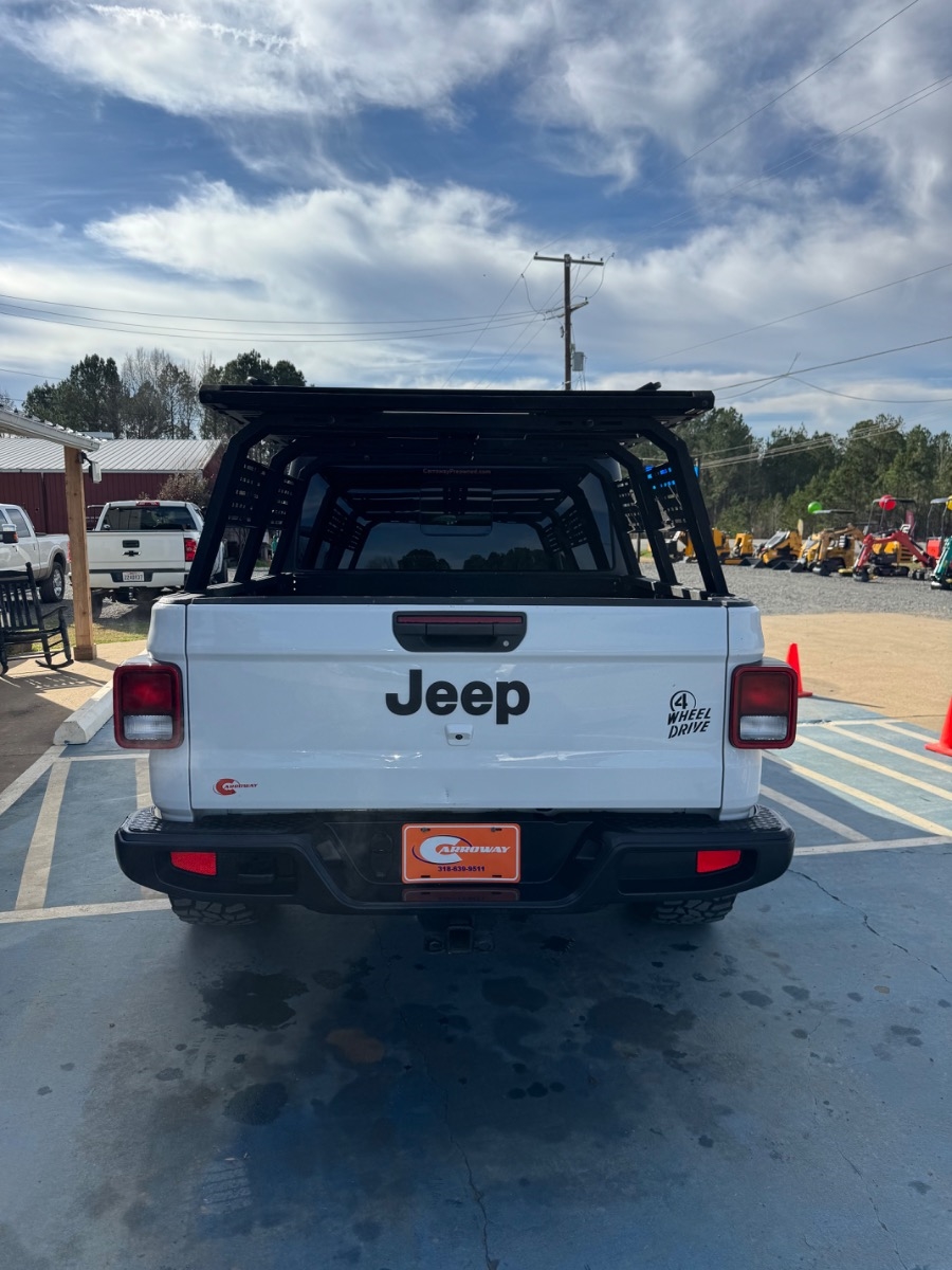 Jeep Gladiator Willys 4x4 2021