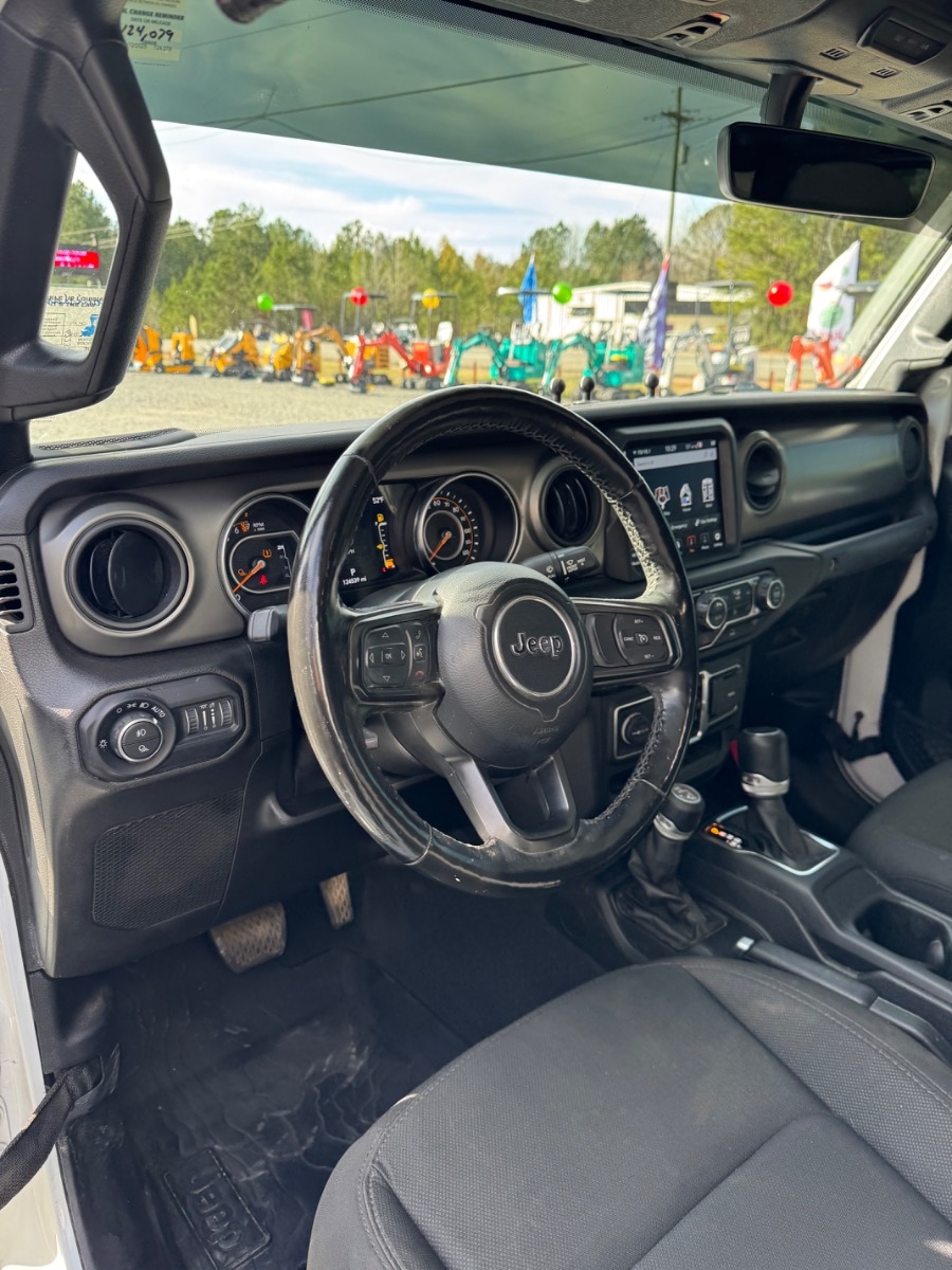 Jeep Gladiator Willys 4x4 2021