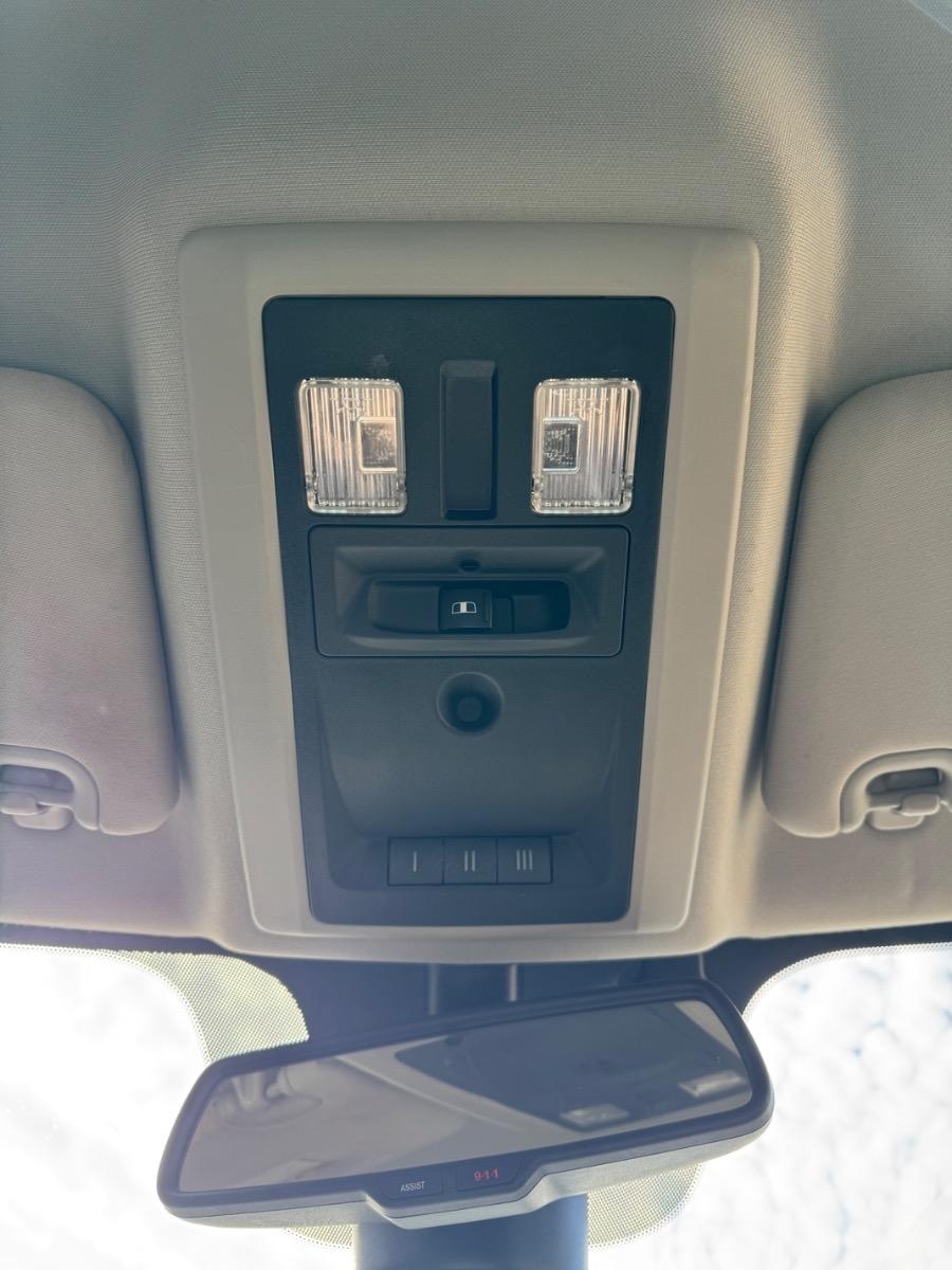 RAM 1500 Longhorn 4x2 Crew Cab 5'7" Box 2017