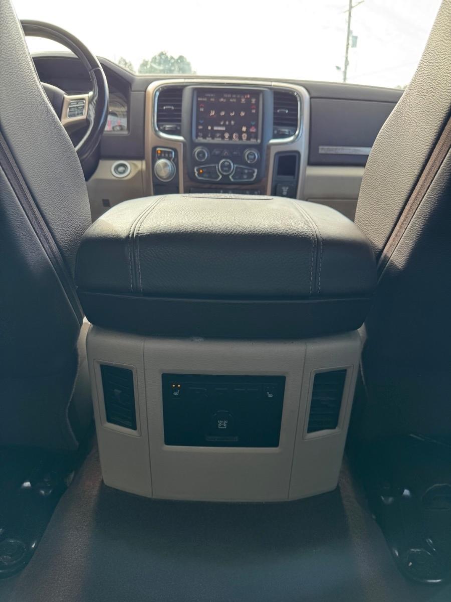 RAM 1500 Longhorn 4x2 Crew Cab 5'7" Box 2017
