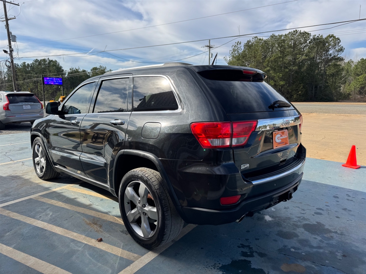 Jeep Grand Cherokee RWD 4dr Overland 2011