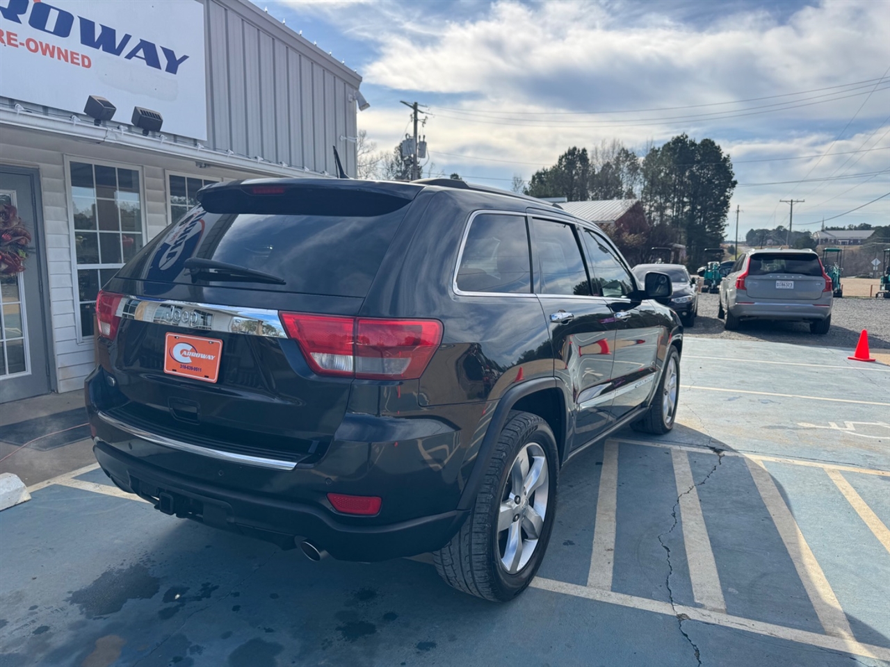 Jeep Grand Cherokee RWD 4dr Overland 2011