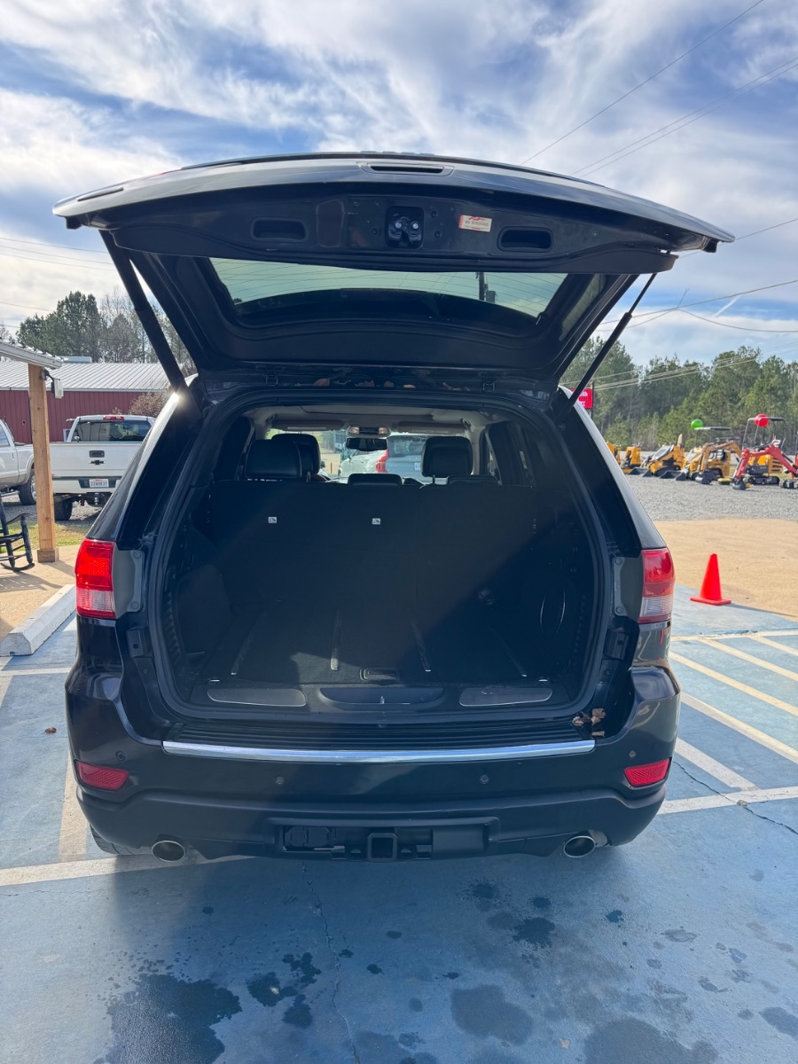 Jeep Grand Cherokee RWD 4dr Overland 2011