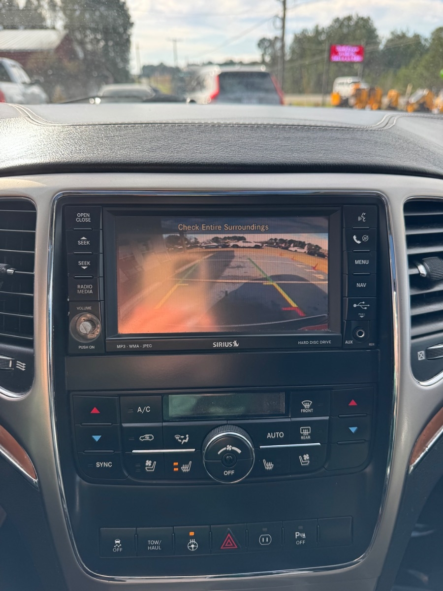 Jeep Grand Cherokee RWD 4dr Overland 2011