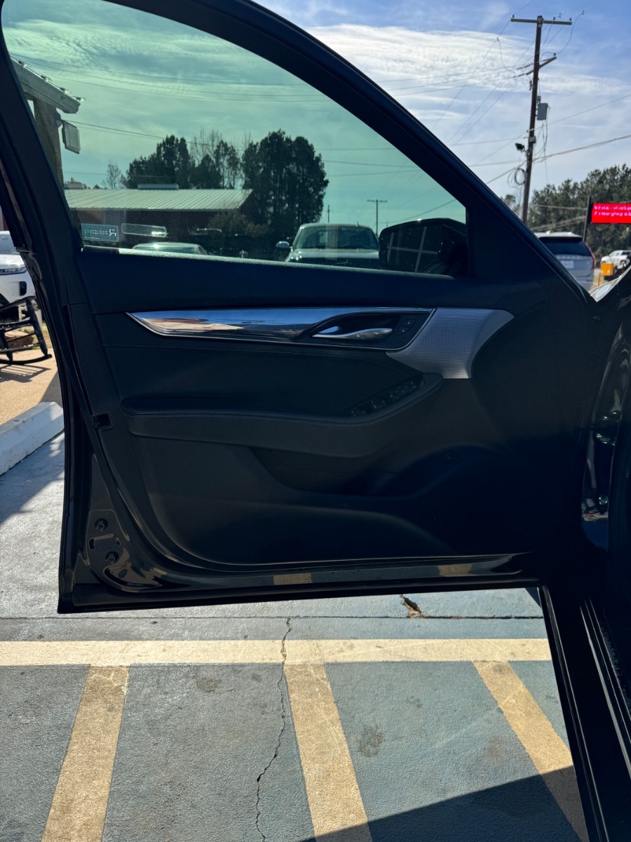 Cadillac CT5 4dr Sdn Luxury 2020