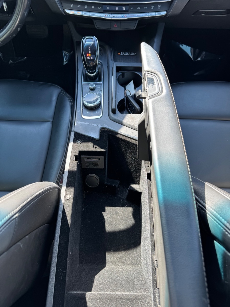 Cadillac CT5 4dr Sdn Luxury 2020