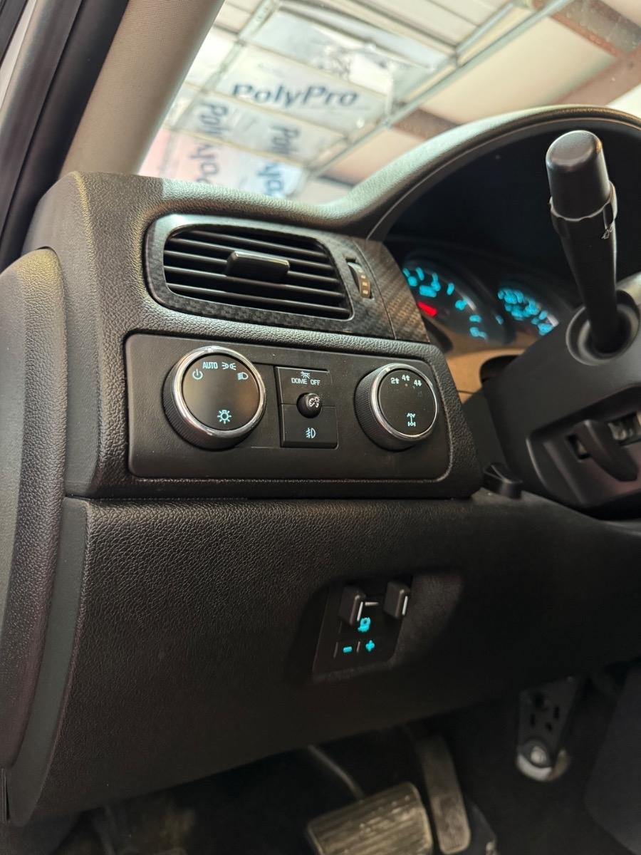 Chevrolet Silverado 3500HD 4WD Crew Cab 153.7" SRW LTZ 2011