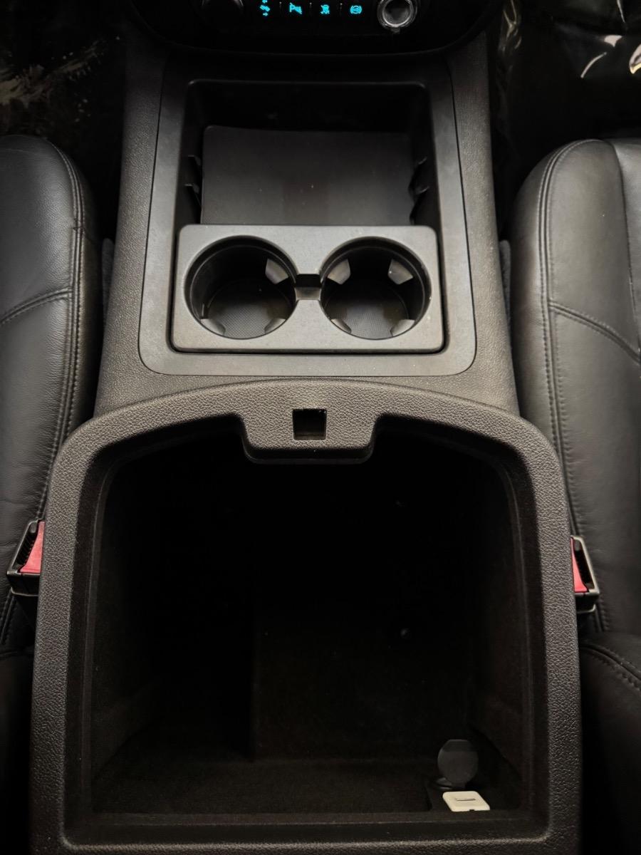 Chevrolet Silverado 3500HD 4WD Crew Cab 153.7" SRW LTZ 2011