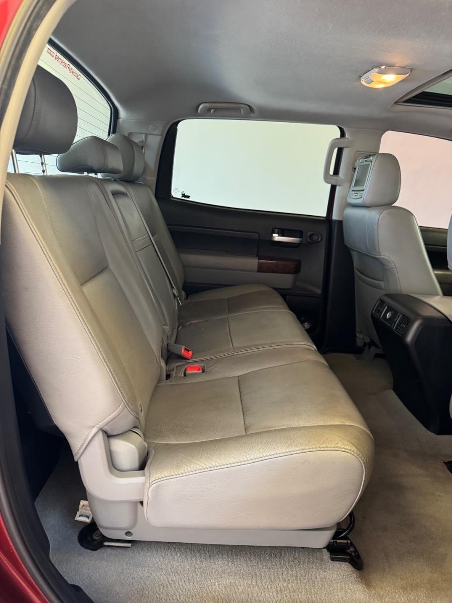 Toyota Tundra 2WD Truck CrewMax 5.7L V8 6-Spd AT LTD (Natl) 2010