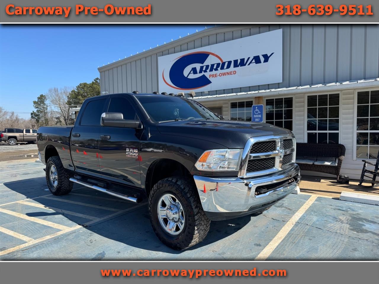 RAM 2500 Tradesman 4x4 Crew Cab 6'4" Box 2017