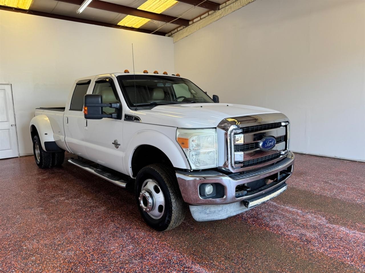 Ford Super Duty F-350 DRW 4WD Crew Cab 172" King Ranch 2011