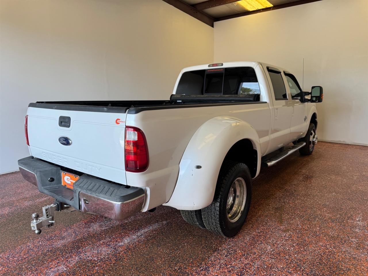 Ford Super Duty F-350 DRW 4WD Crew Cab 172" King Ranch 2011