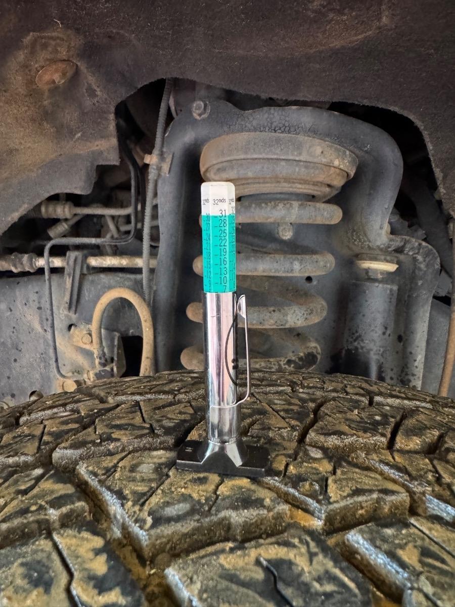 Ford Super Duty F-350 DRW 4WD Crew Cab 172" King Ranch 2011