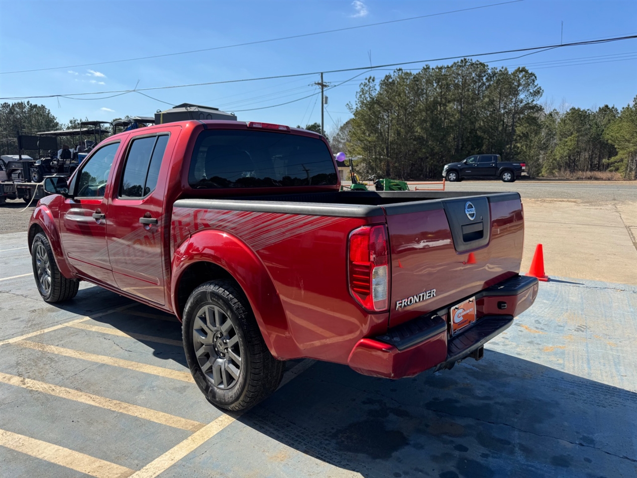 Nissan Frontier 2WD Crew Cab SWB Auto SV 2012