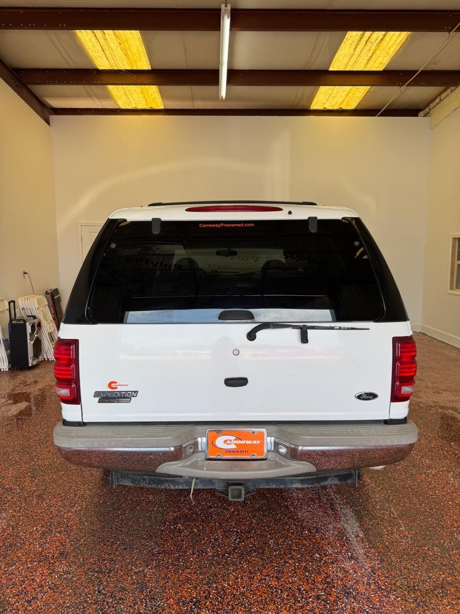 Ford Expedition 119" WB Eddie Bauer 2002