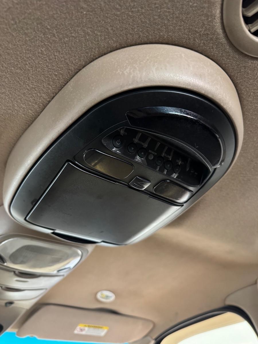 Ford Expedition 119" WB Eddie Bauer 2002