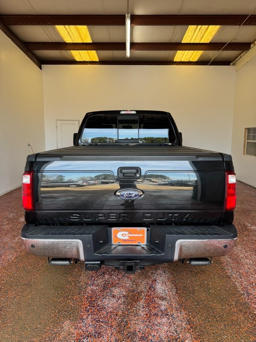 Ford Super Duty F-250 SRW 4WD Crew Cab 172" Platinum 2015