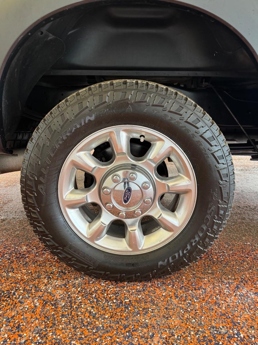 Ford Super Duty F-250 SRW 4WD Crew Cab 172" Platinum 2015