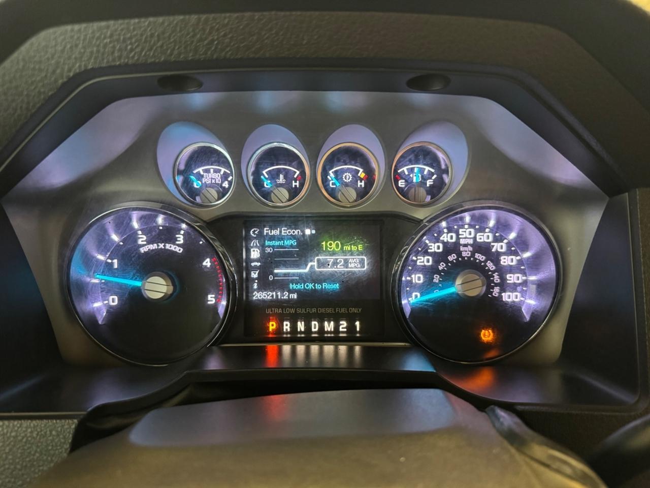 Ford Super Duty F-350 SRW 4WD Crew Cab 156" King Ranch 2015