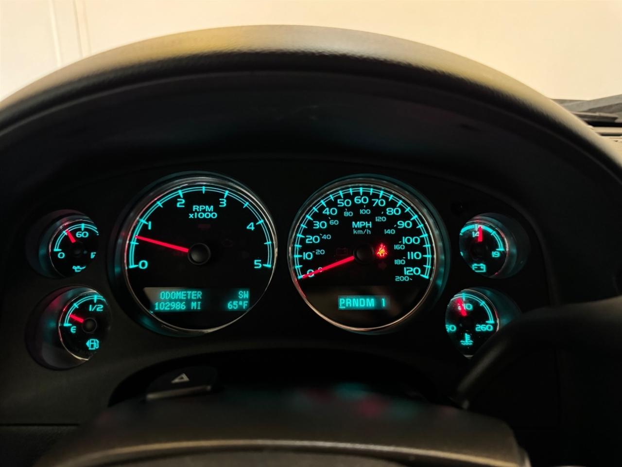 GMC Sierra 3500HD 4WD Crew Cab 167.7" Denali 2013