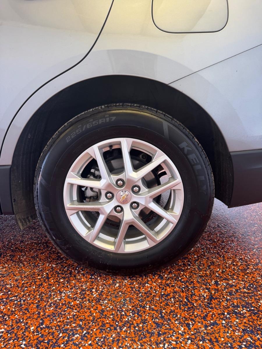 Chevrolet Equinox AWD 4dr LT w/2FL 2023