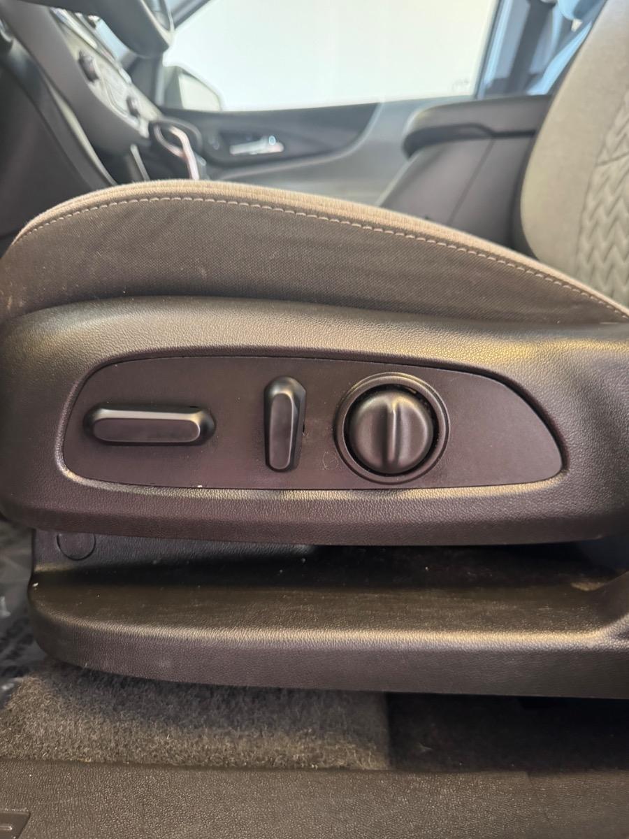 Chevrolet Equinox AWD 4dr LT w/2FL 2023