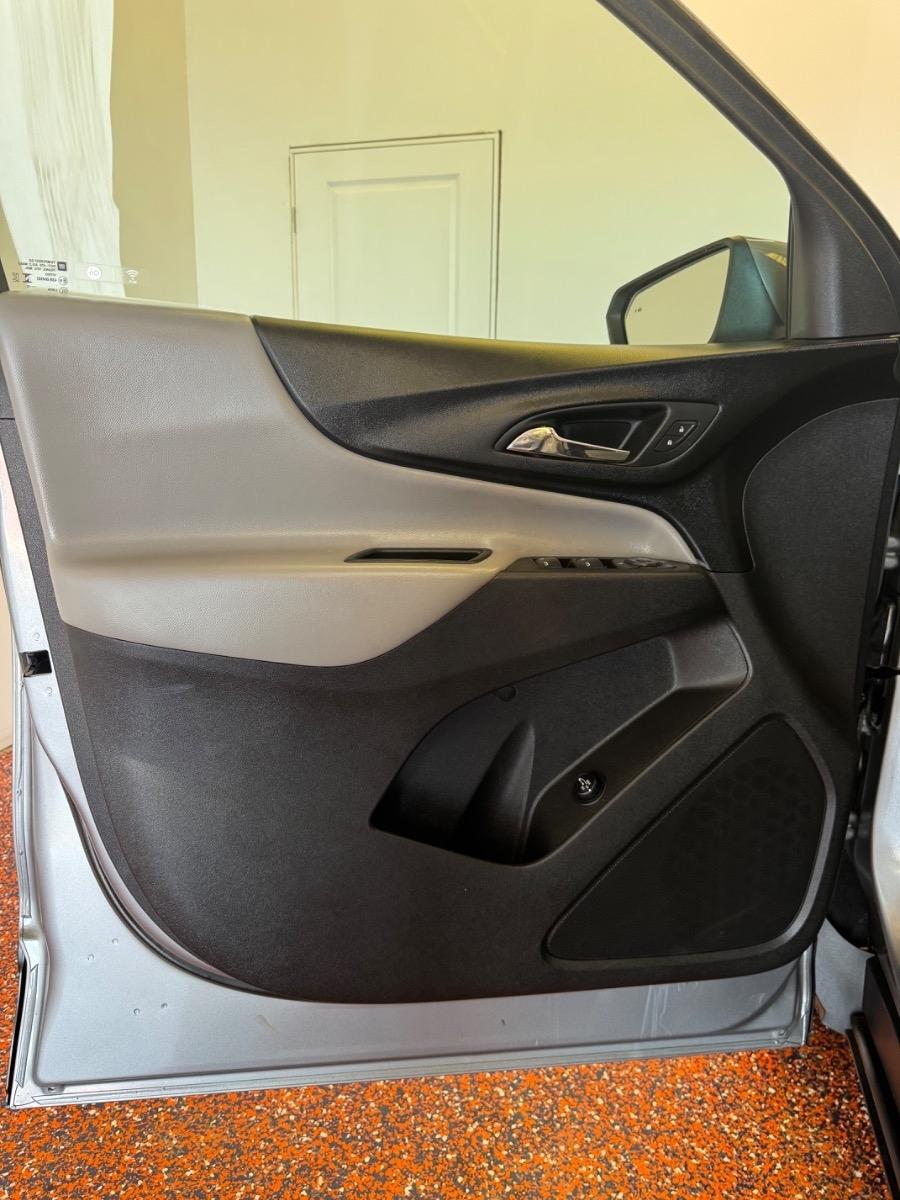 Chevrolet Equinox AWD 4dr LT w/2FL 2023