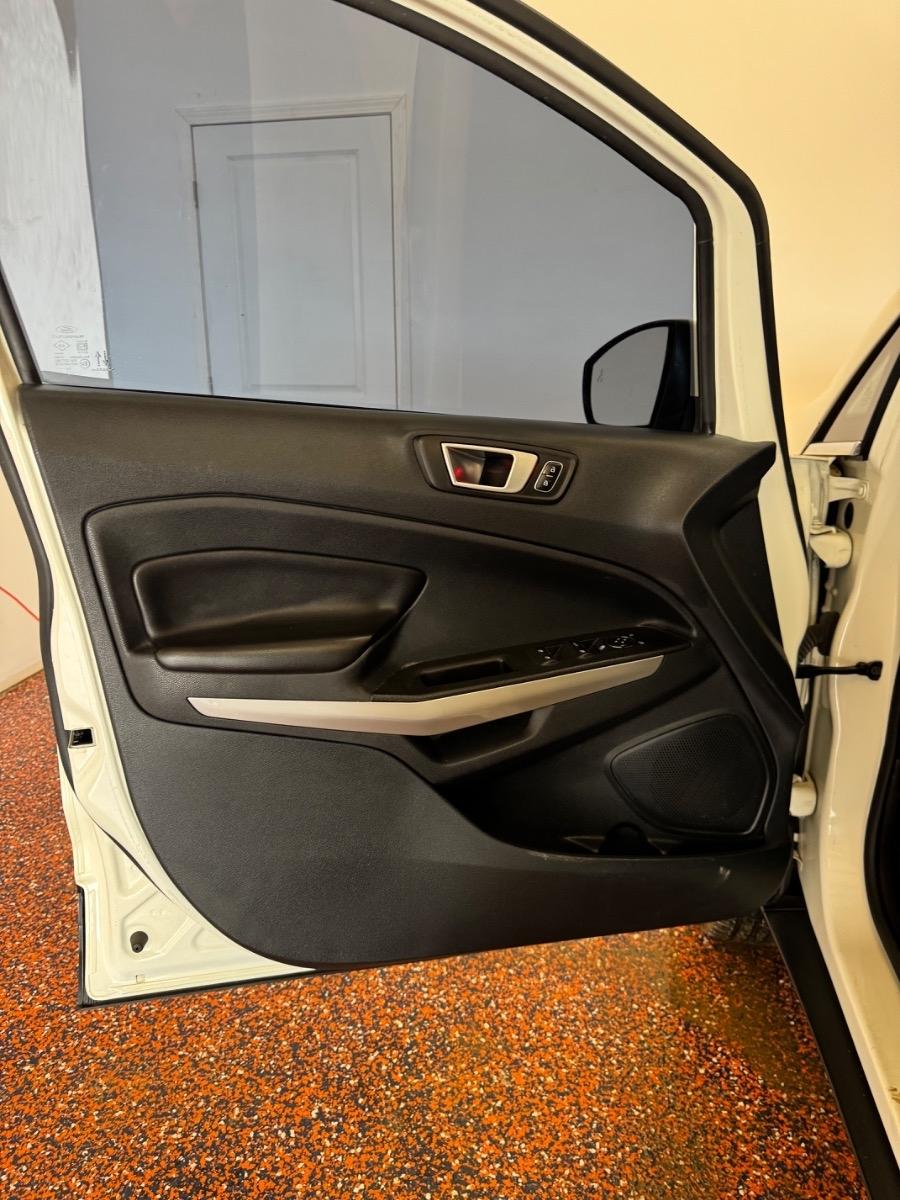 Ford EcoSport Titanium 4WD 2021