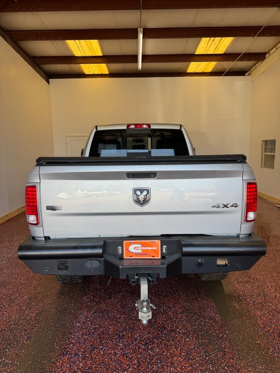 RAM 2500 4WD Crew Cab 149" Laramie 2016